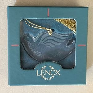 Lenox Crystal Dove Christmas ornament